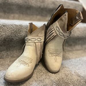 Cream genuine leather boots